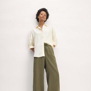 Everlane Women's Wide-Leg Pant in Butterlite in Olive, Size Small